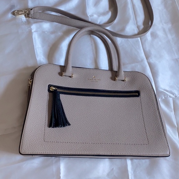 NEW Kate Spade Kalen Chester Beige with black tassel brand new - Picture 5 of 14